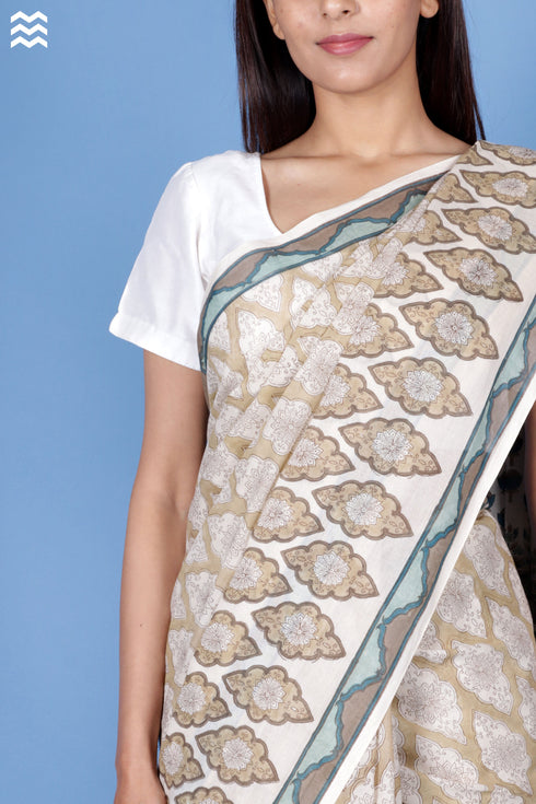 Mulmul Cotton Saree With Fall In Floral Block Print